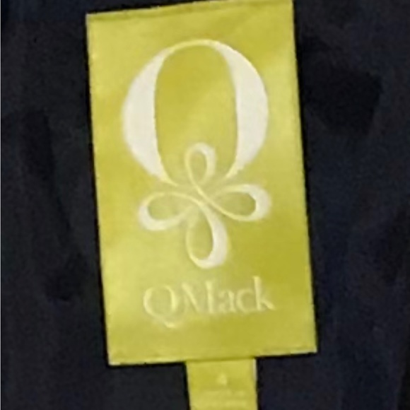 QMack Brocade Floral Tuxedo Blazer - Picture 5 of 6